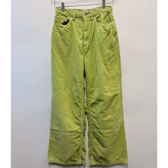 UO BDG High & Wide Green Corduroy Ankle Wide Leg Pants Sz 28 - Picture 2 of 9